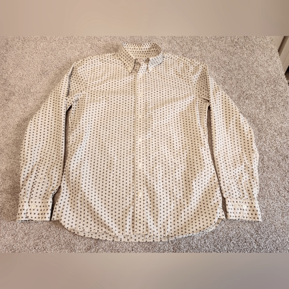 Preowned Brooks Brothers size Med button down white‎ and black printed LS shirt